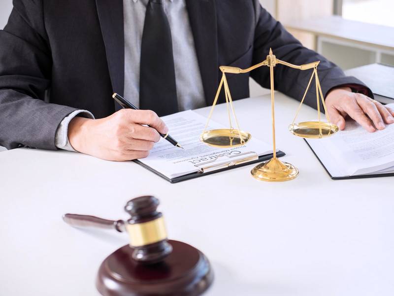 遗嘱订立：深圳遗嘱律师视角下的法律与智慧考量
